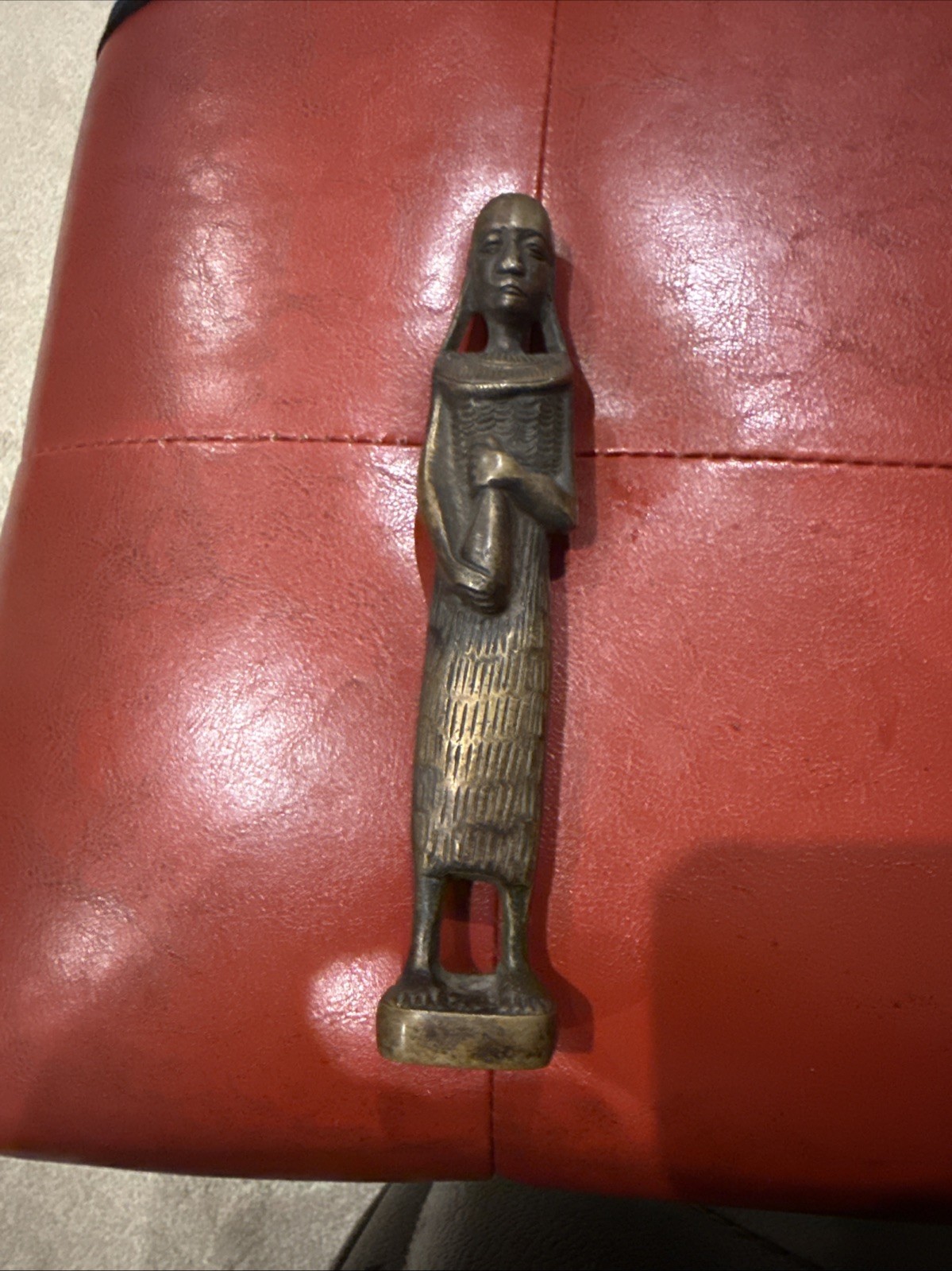 Beautiful Antique Bronze African Statue 7 inches Tall Beautiful Antique Bronze African Statue 7 inches Tall