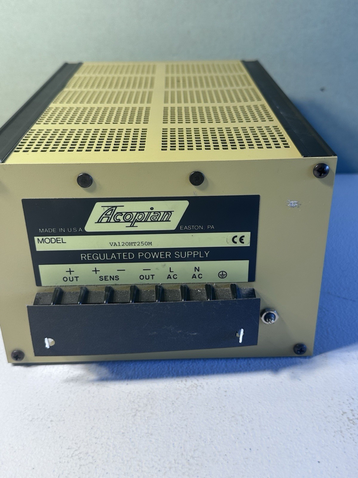 Acopian VA120HT250M Acopian VA120HT250M