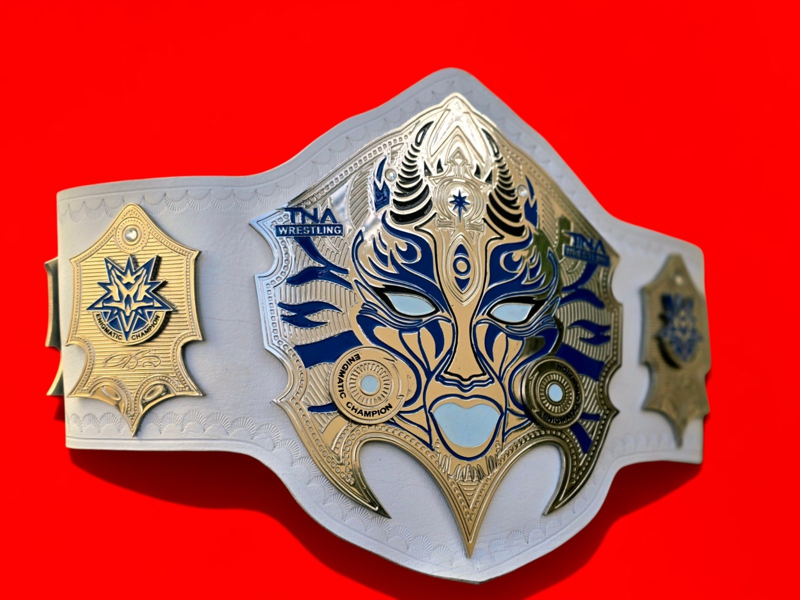TNA JEFF HARDY TITLE BELT ADULT SIZE CHROME PLATED WHITE STRAP 2MM HD QUALITY.
