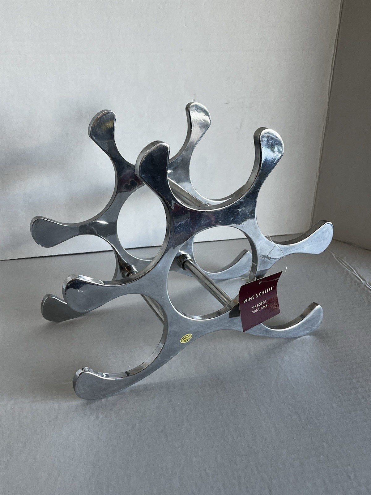 Vintage Mid-Century Cast Chrome/Aluminum 6 Bottle Wine Rack *NWT* Vintage Mid-Century Cast Chrome/Aluminum 6 Bottle Wine Rack *NWT*