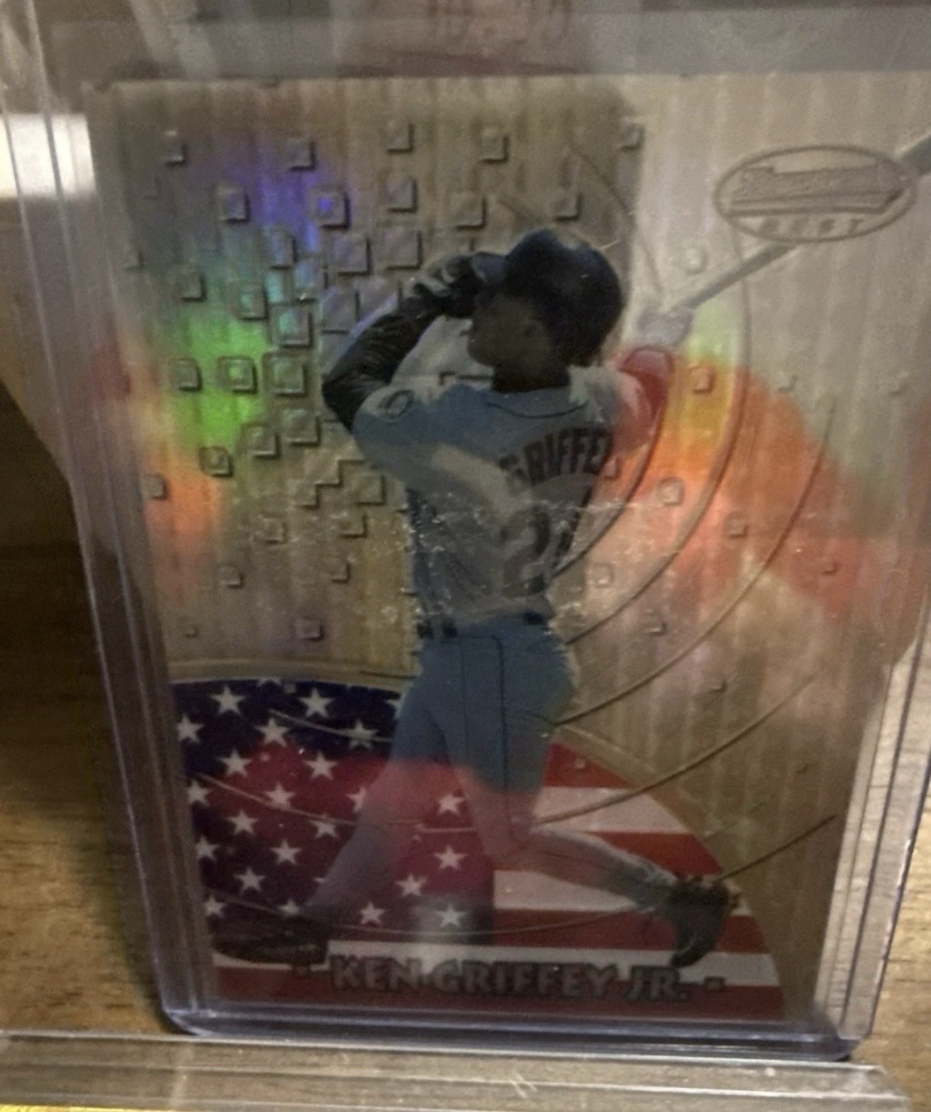 1997 Bowman\'s Best International Ken Griffey Jr. #2 Refractor Seattle Mariners 1997 Bowman\'s Best International Ken Griffey Jr. #2 Refractor Seattle Mariners