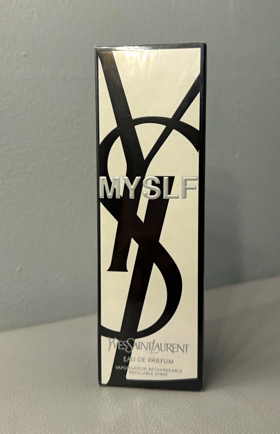 Yves Saint Laurent MYSLF Eau de Parfum Spray Refillable 3.4 fl oz Yves Saint Laurent MYSLF Eau de Parfum Spray Refillable 3.4 fl oz