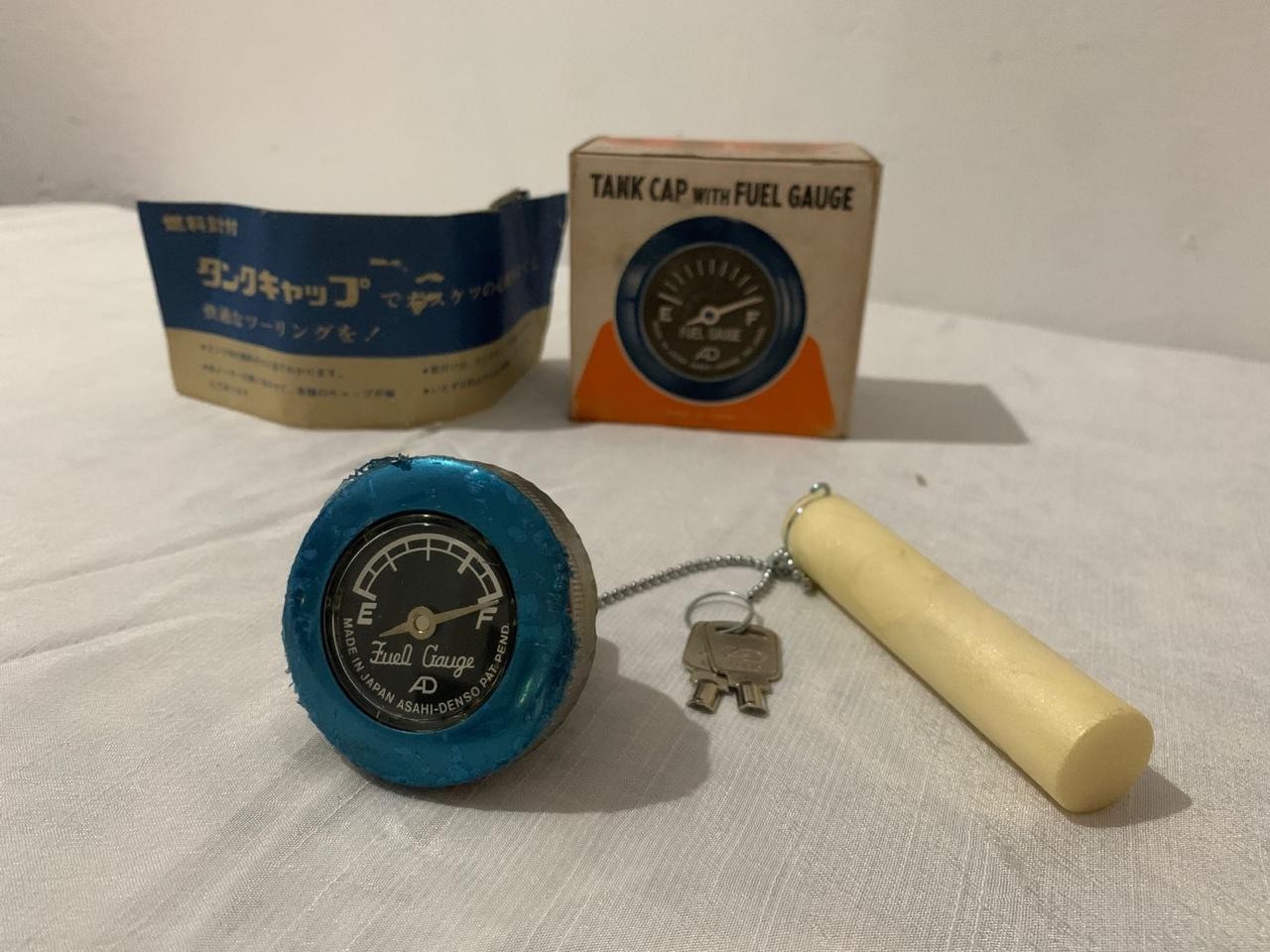 ASAHI DENSO FUEL CAP WITH GAUGE ( MADE IN JAPAN ) NOS VINTAGE ASAHI DENSO FUEL CAP WITH GAUGE ( MADE IN JAPAN ) NOS VINTAGE