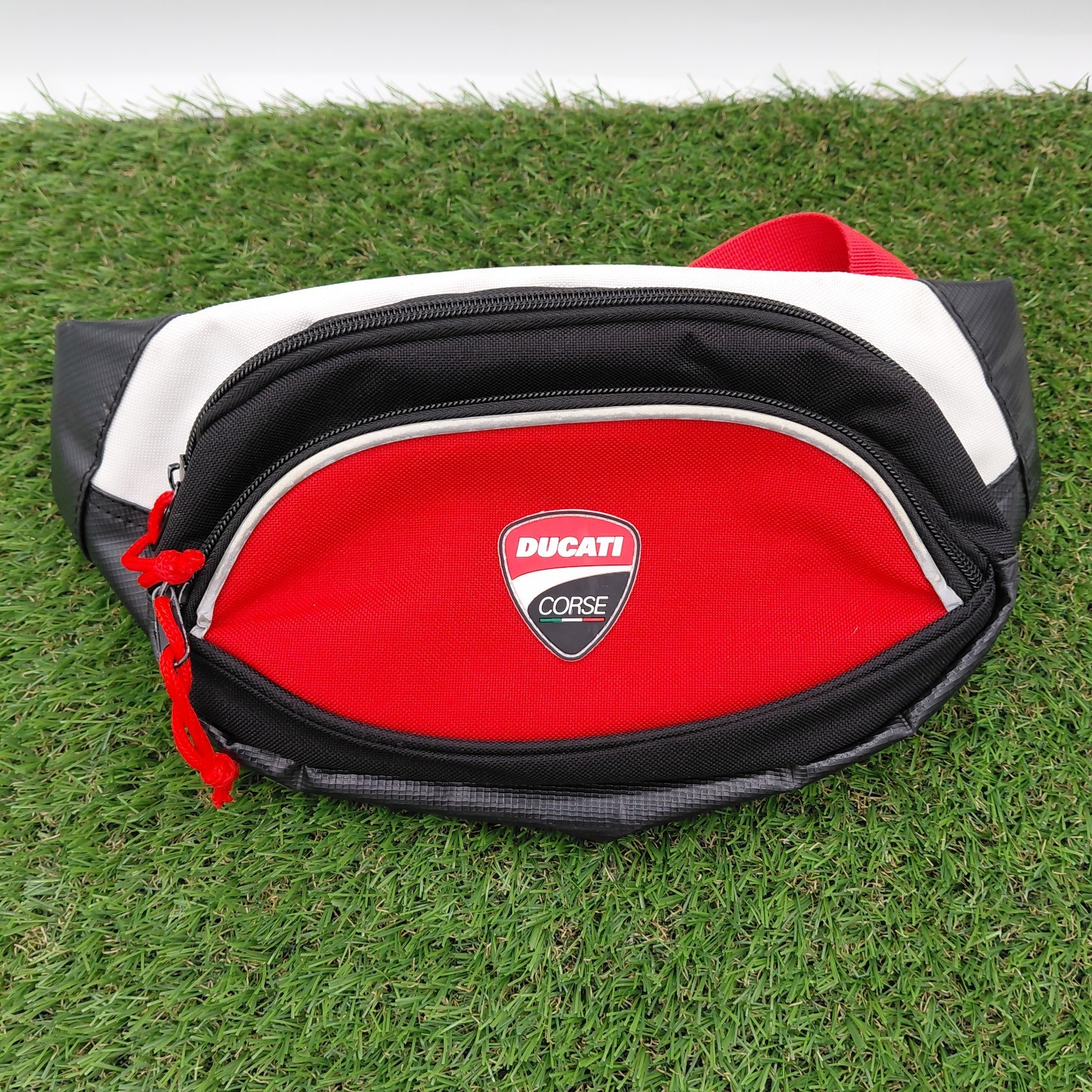 DUCATI Corse Bum Bag/Belt Waist Crossbody Bum Bag Fanny Pack DUCATI Corse Bum Bag/Belt Waist Crossbody Bum Bag Fanny Pack