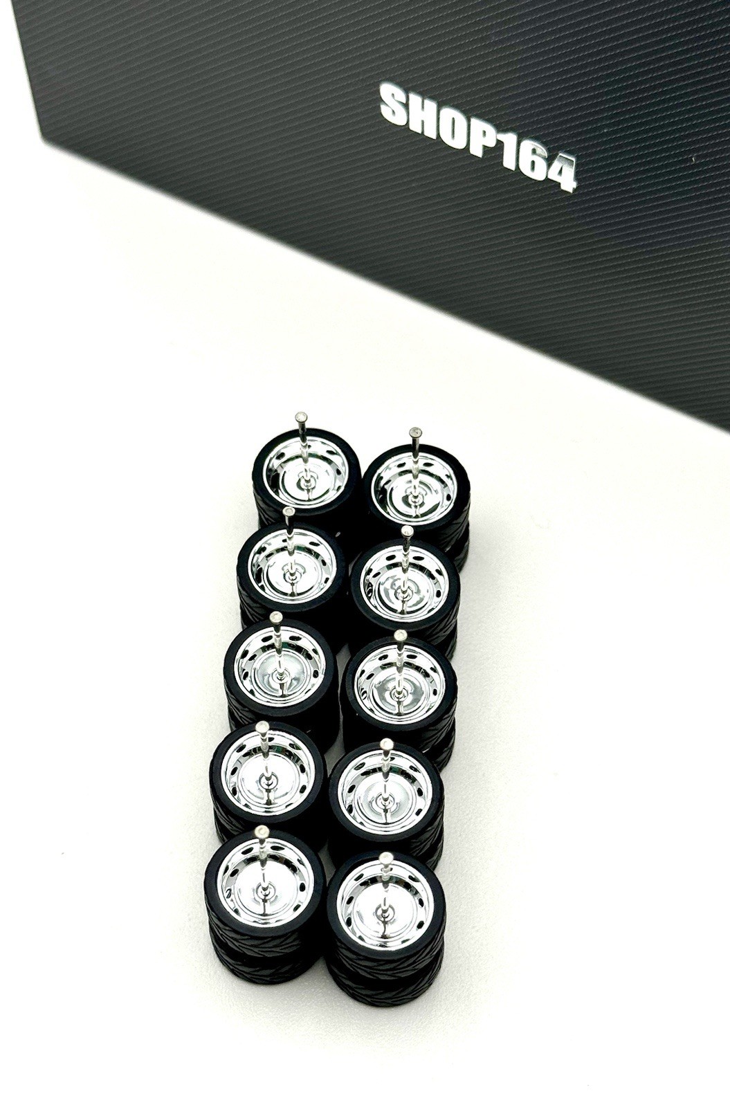 Chrome Scottsdales 12.7mm 5x PACK For HW 83 Silverado Wheels Rubber Tires 1/64 Chrome Scottsdales 12.7mm 5x PACK For HW 83 Silverado Wheels Rubber Tires 1/64