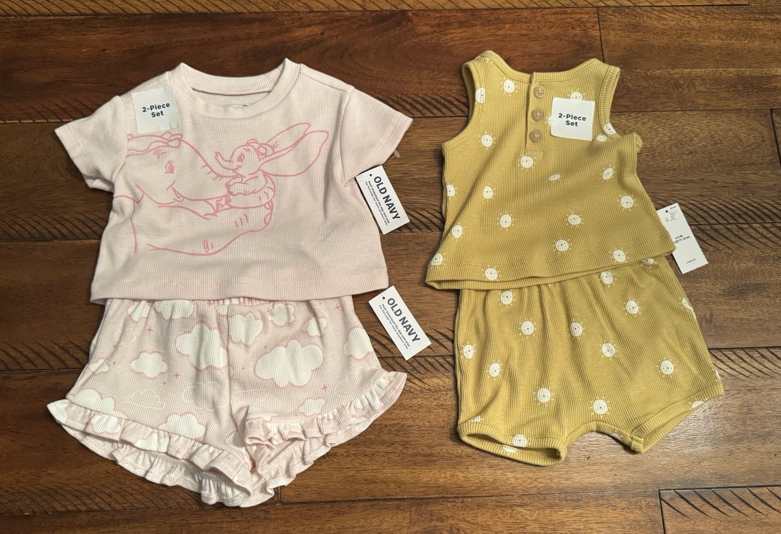 Adorable Baby Girls Two Piece Sets, size 0-3 months, NWT Adorable Baby Girls Two Piece Sets, size 0-3 months, NWT