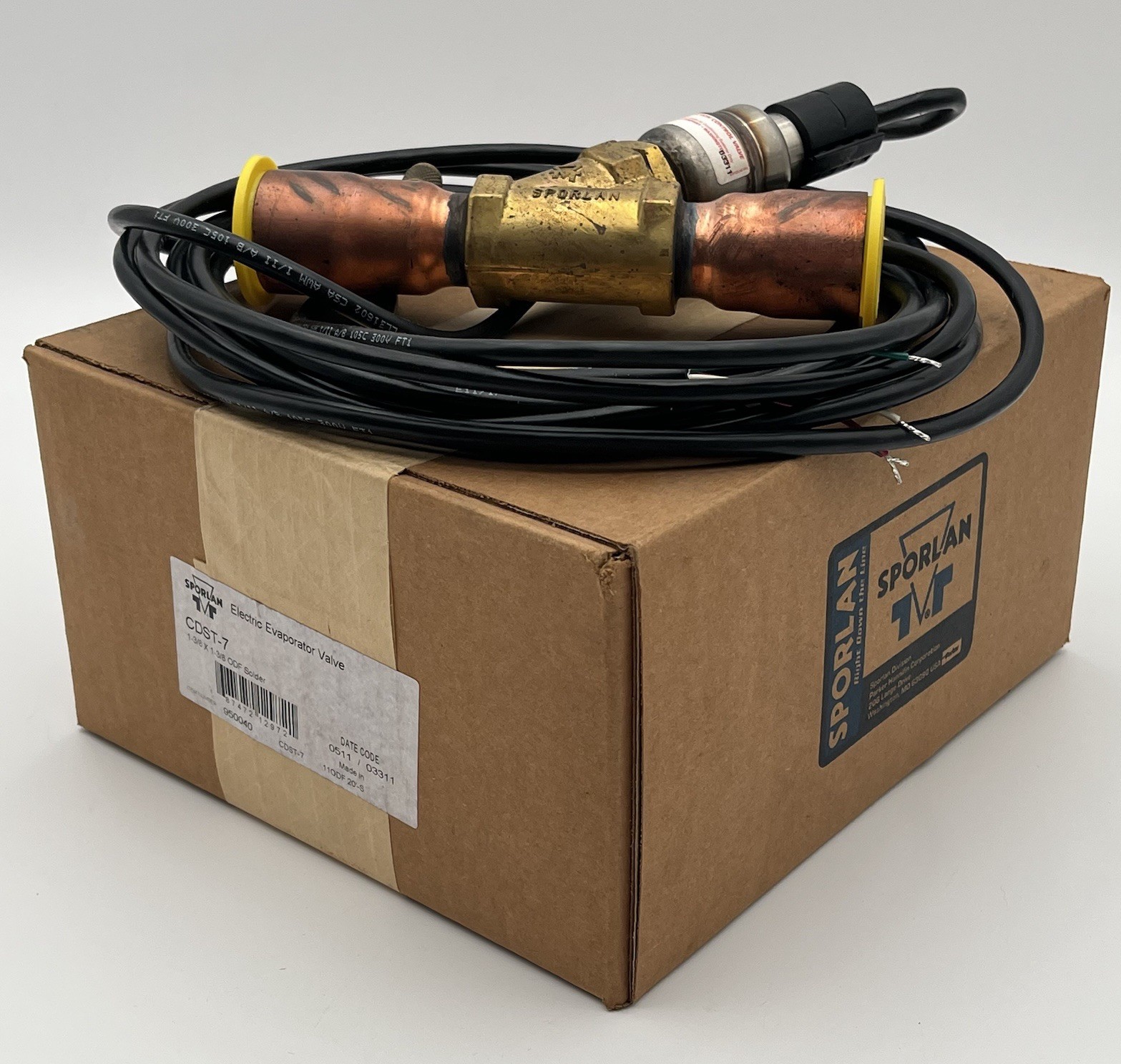 NEW Sporlan 1-3/8 x 1-3/8 ODF Solder Electric Evaporator Valve - CDST-7 950040 NEW Sporlan 1-3/8 x 1-3/8 ODF Solder Electric Evaporator Valve - CDST-7 950040