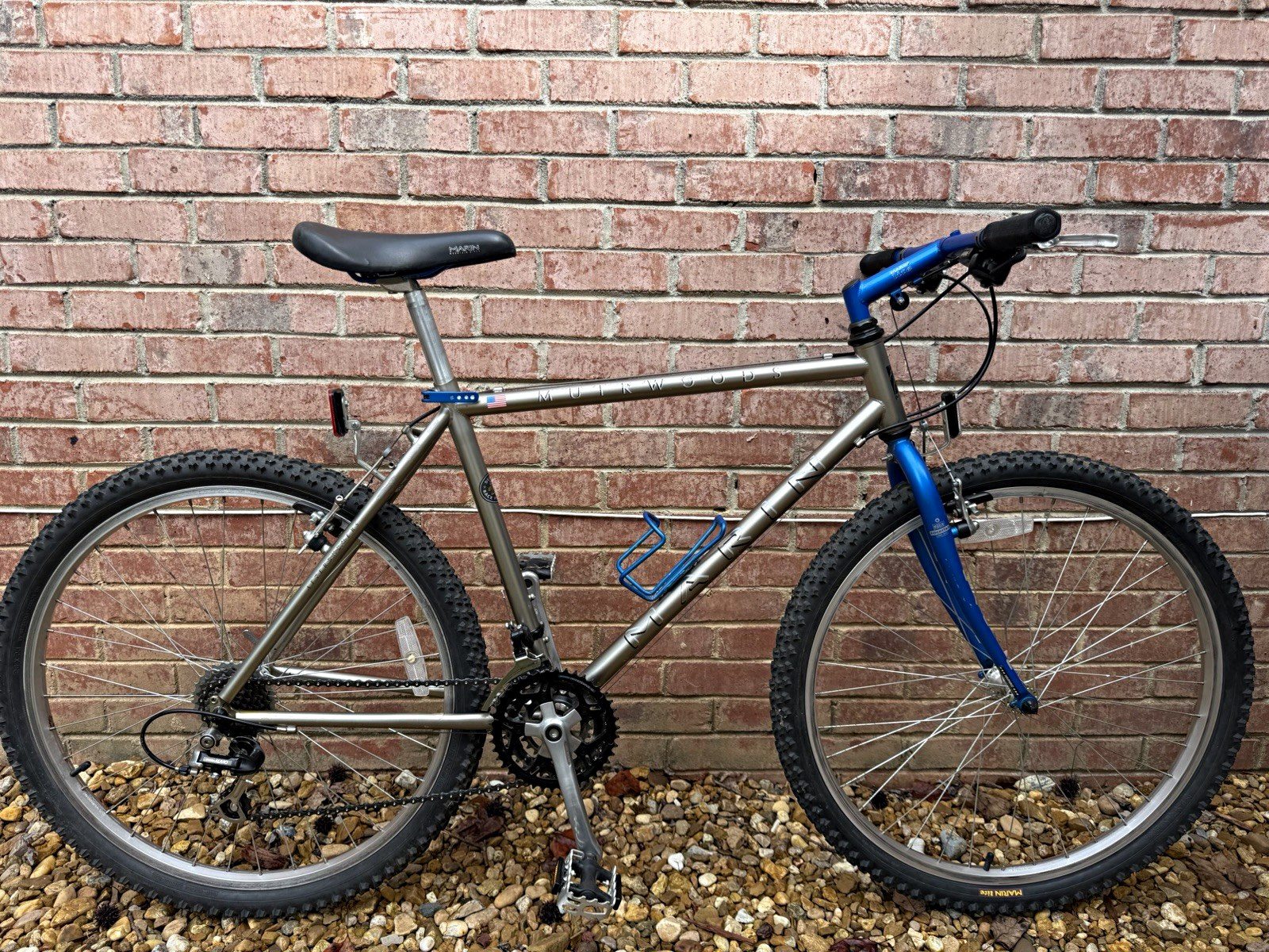 Vintage Marin Muirwoods Mountain Bike 19in Frame 21 Speed Beige Blue Flat Bar Vintage Marin Muirwoods Mountain Bike 19in Frame 21 Speed Beige Blue Flat Bar