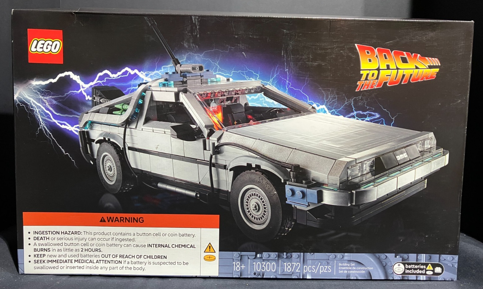 LEGO Icons: Back to the Future Time Machine (10300) - New - Shelf Wear LEGO Icons: Back to the Future Time Machine (10300) - New - Shelf Wear