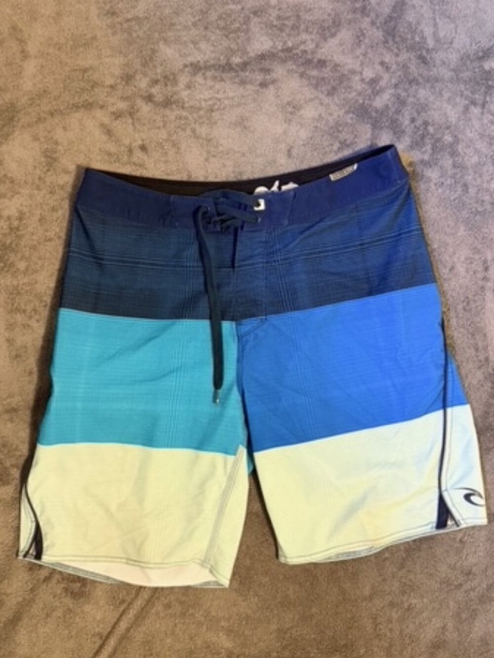 Rip Curl Mirage Boardshorts Men\'s 33 Blue Colorblock Dillon Perillo Surf Swim Rip Curl Mirage Boardshorts Men\'s 33 Blue Colorblock Dillon Perillo Surf Swim