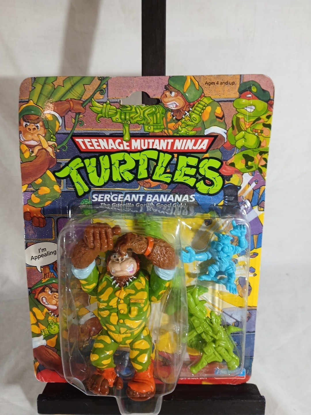 TEENAGE MUTANT NINJA TURTLES 1991 SERGEANT BANANAS PLAYMATES HAVE 300 CARDED TEENAGE MUTANT NINJA TURTLES 1991 SERGEANT BANANAS PLAYMATES HAVE 300 CARDED