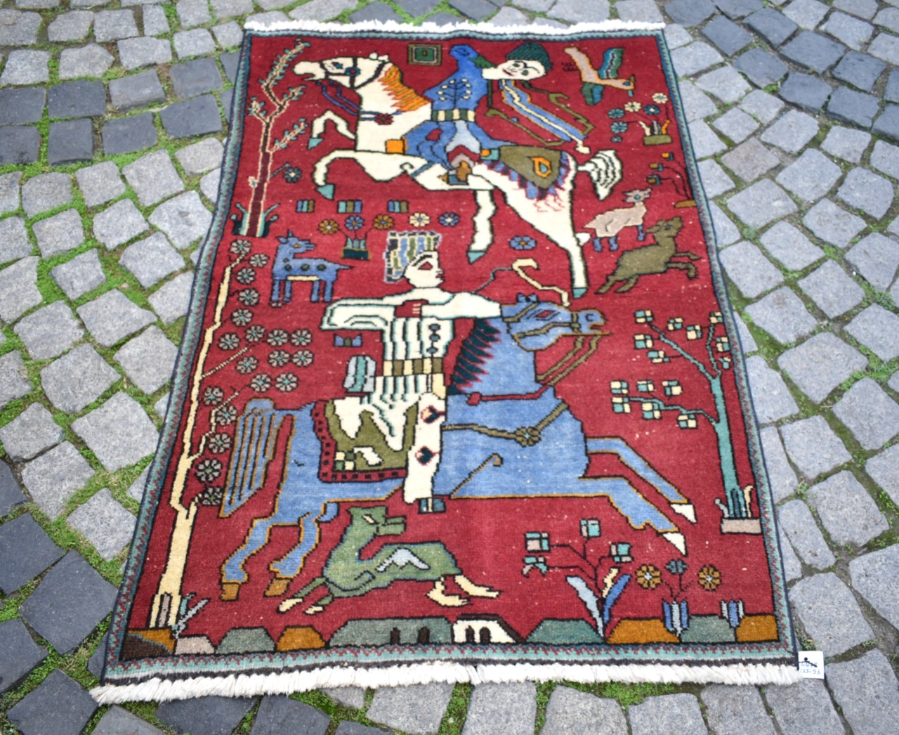Vintage Caucasian Rug 38'' x 53'' Hand-knotted Pictorial Rug Home Decor Wool Rug
