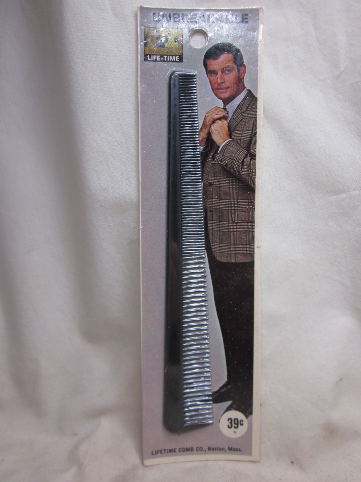 1 vintage LIFE-TIME COMB UNBREAKABLE LIFETIME NOS new old stock haircomb 1 vintage LIFE-TIME COMB UNBREAKABLE LIFETIME NOS new old stock haircomb