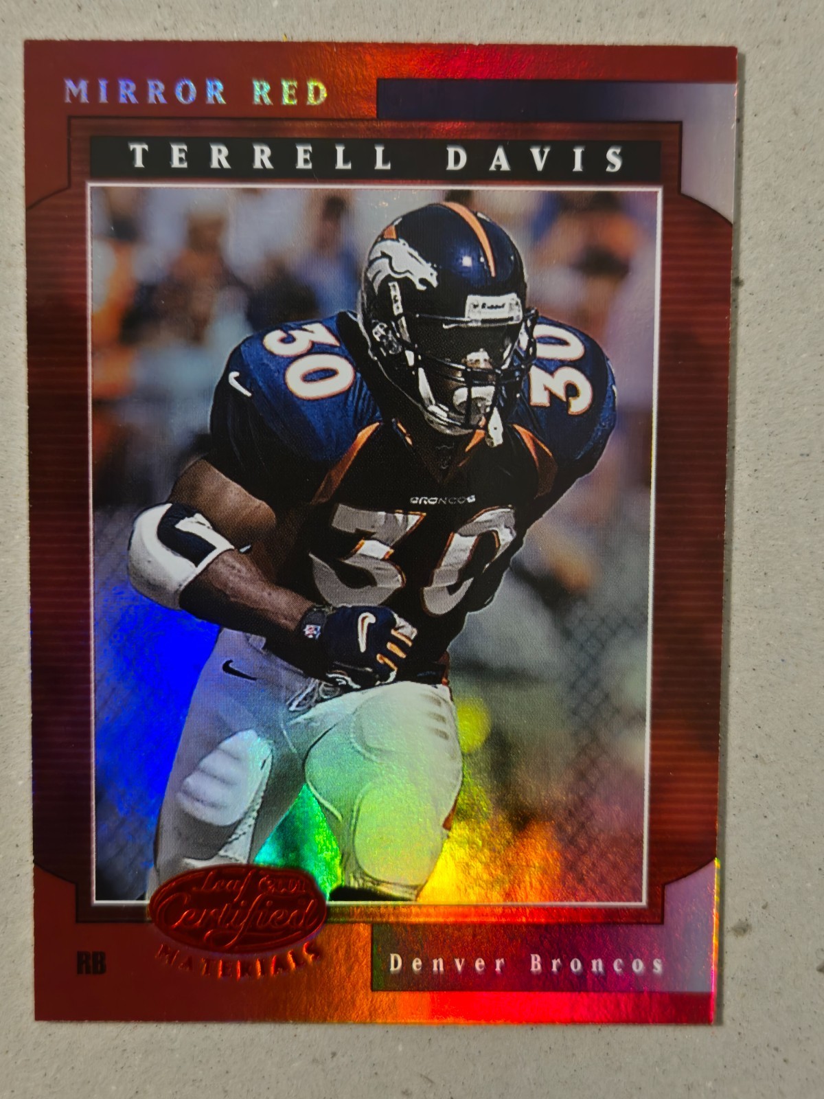2001 Leaf Certified Mirror Red Terrell Davis Broncos #45/75 2001 Leaf Certified Mirror Red Terrell Davis Broncos #45/75