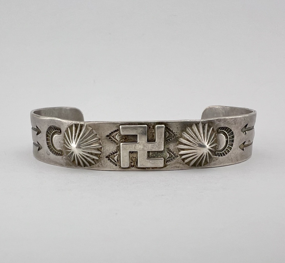 OLD Fred Harvey Navajo Coin Silver Stamped Whirling Log Arrow Cuff Bracelet