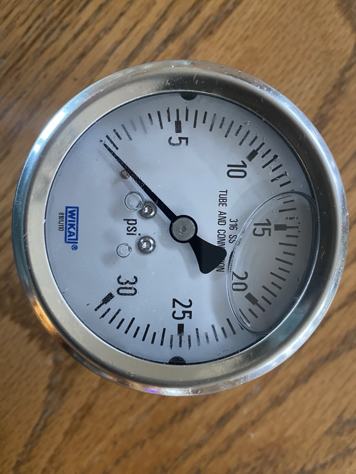 Wika Pressure Gauge 30 PSI. 1/4” Center Back Mount P/N 9833264. 316 SS. 2.5” Wika Pressure Gauge 30 PSI. 1/4” Center Back Mount P/N 9833264. 316 SS. 2.5”