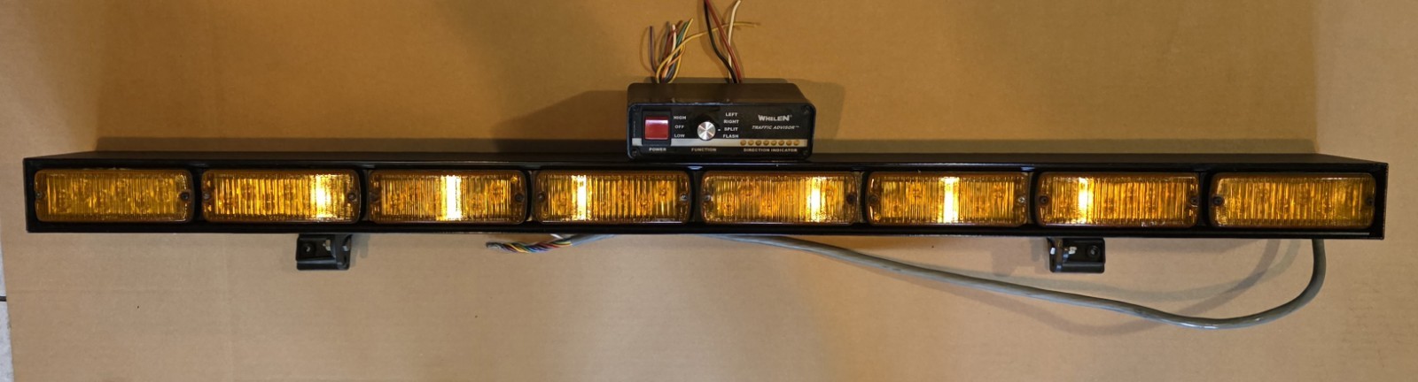 Whelen Traffic advisor Light Array TA837A AMBER Whelen Traffic advisor Light Array TA837A AMBER