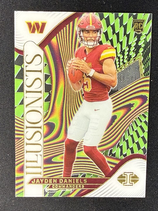 2024 Panini Illusions - Illusionists Jayden Daniels #3 (RC) 2024 Panini Illusions - Illusionists Jayden Daniels #3 (RC)