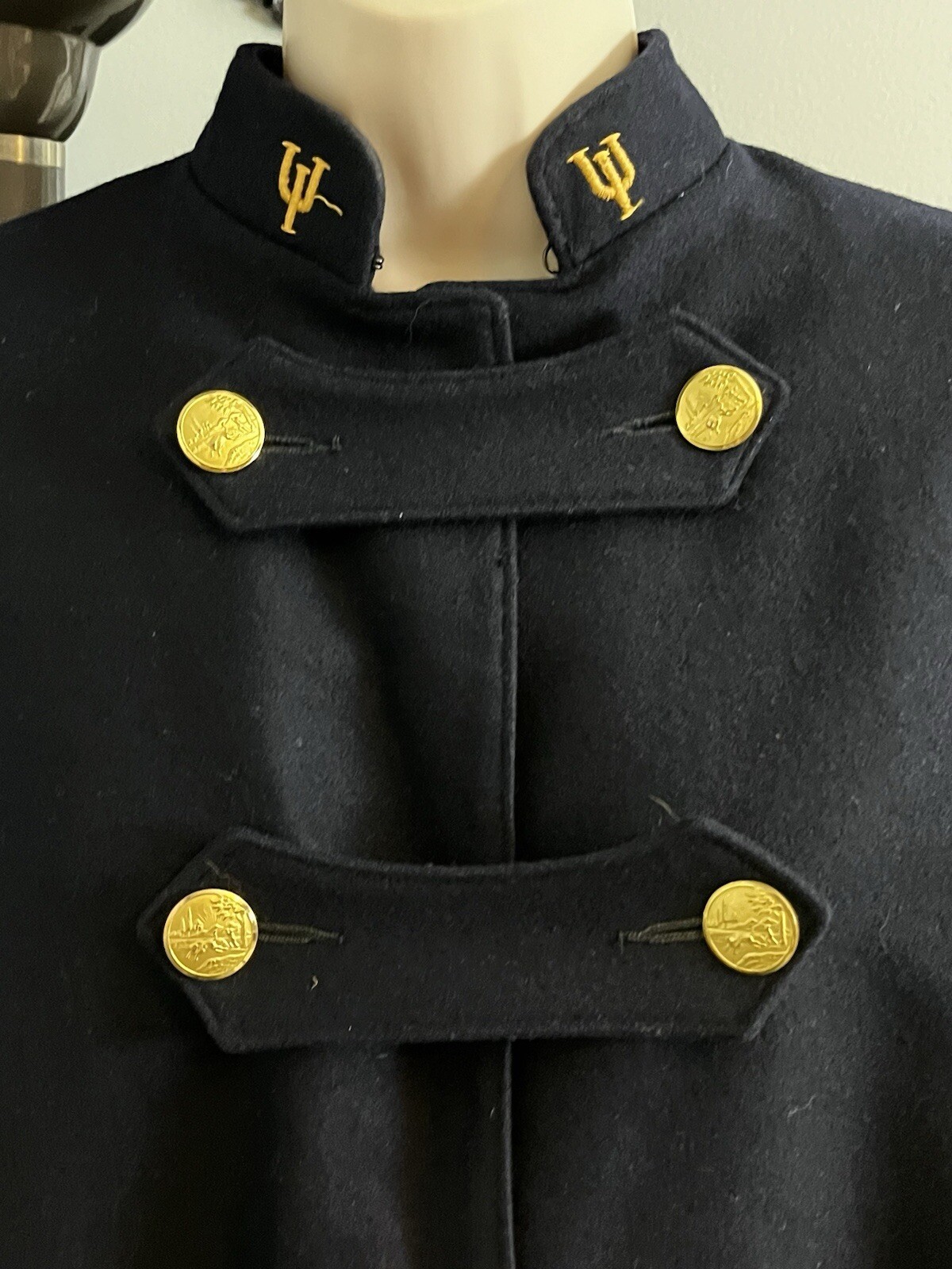 IU-Indiana University 1940-50s NURSE Cape BRUCKS Red Lining Gold Indiana Buttons