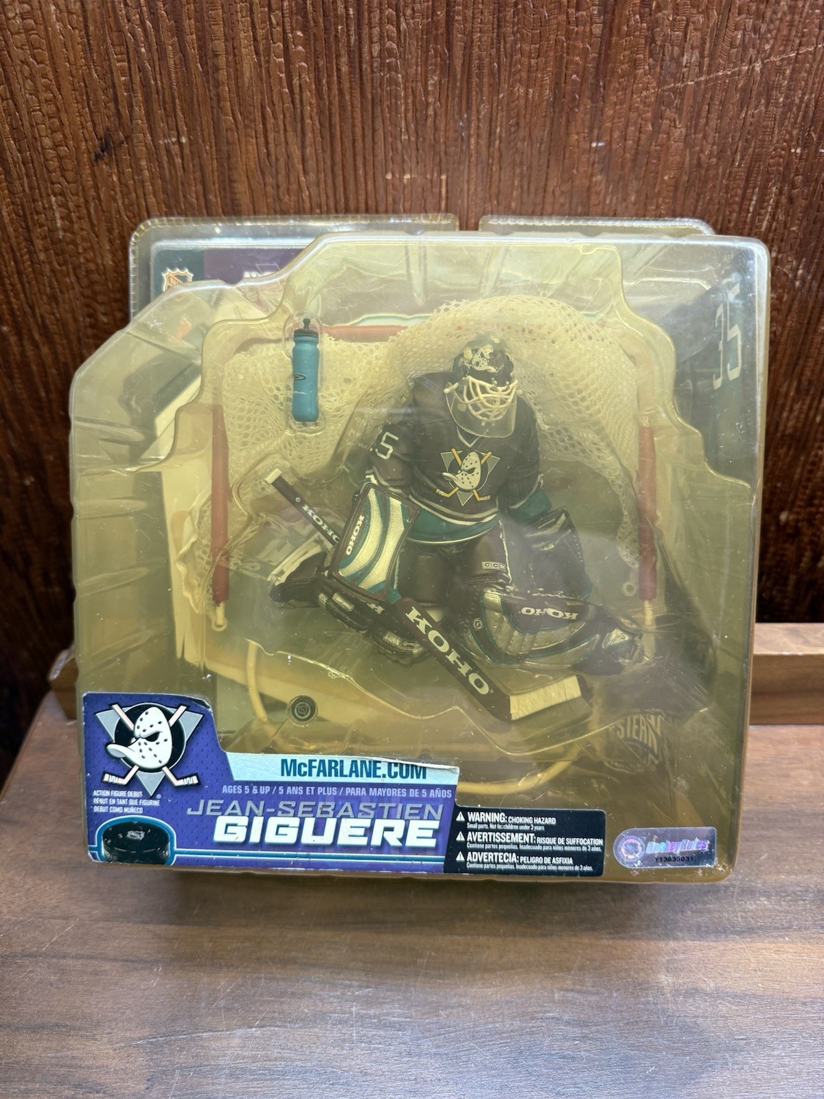 Jean-Sebastien Giguere McFarlane NHL Series 7 Anaheim Mighty Ducks Black Jersey