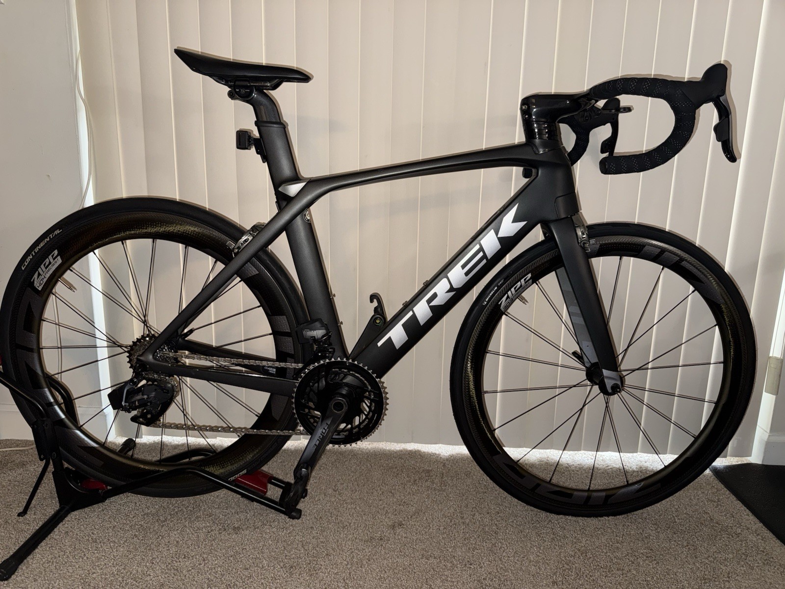Trek Madone 9 Custom Built 54cm Trek Madone 9 Custom Built 54cm