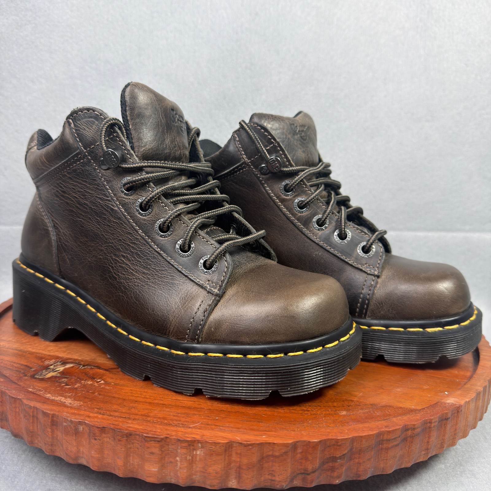 Vintage Dr Martens Toya Ankle Platform Boots Womens 9 Gray Chunky Leather Y2K Vintage Dr Martens Toya Ankle Platform Boots Womens 9 Gray Chunky Leather Y2K