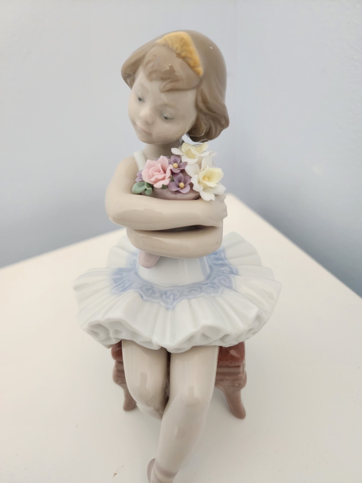 Lladro Figurine 6763 Lladro Figurine 6763