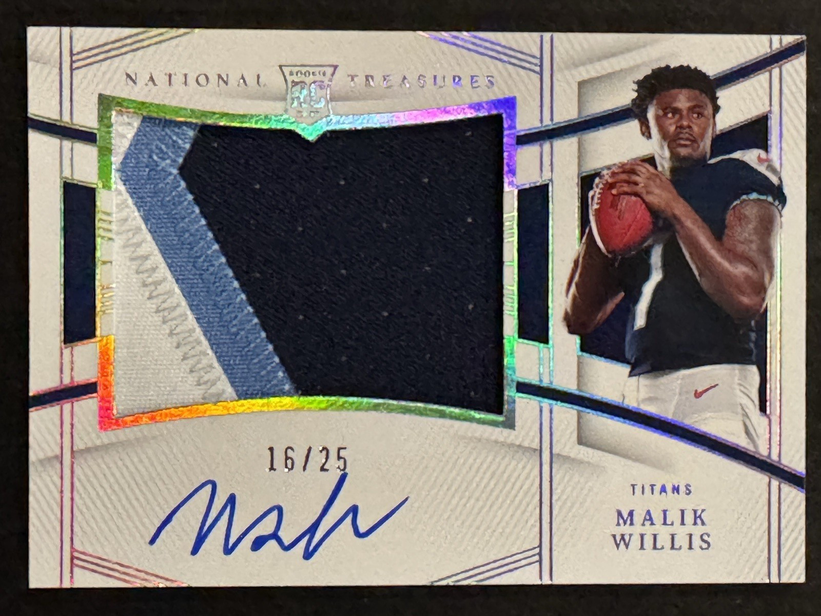 2022 Panini National Treasures Rookie Malik Willis RMS-MWI Auto Patch Holo /25 2022 Panini National Treasures Rookie Malik Willis RMS-MWI Auto Patch Holo /25