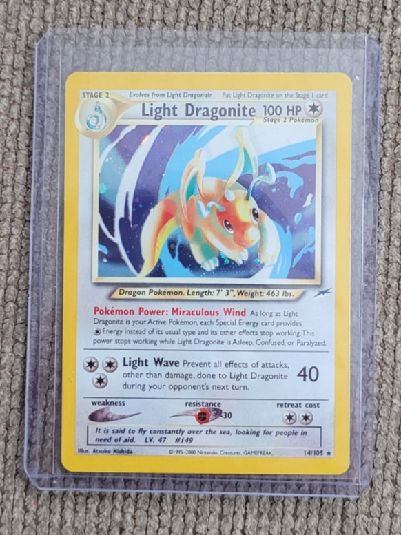 Pokemon TCG Light Dragonite 14/105 Neo Destiny Holo Rare 100 HP English MP LG3 Pokemon TCG Light Dragonite 14/105 Neo Destiny Holo Rare 100 HP English MP LG3