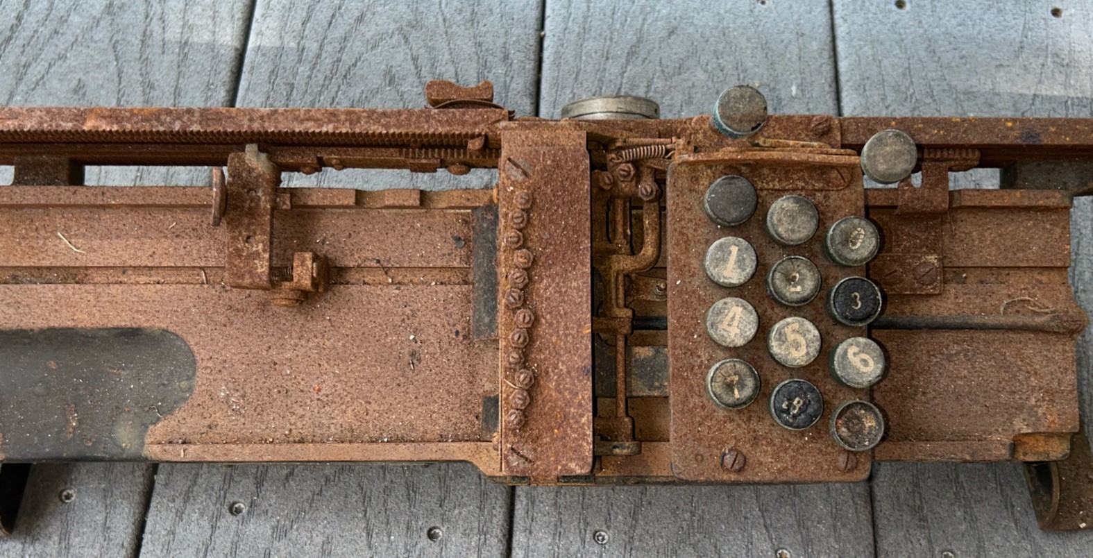 ANTIQUE TABULATING MACHINE CO. MANUAL HAND CARD PUNCH Rusted Metal ANTIQUE TABULATING MACHINE CO. MANUAL HAND CARD PUNCH Rusted Metal