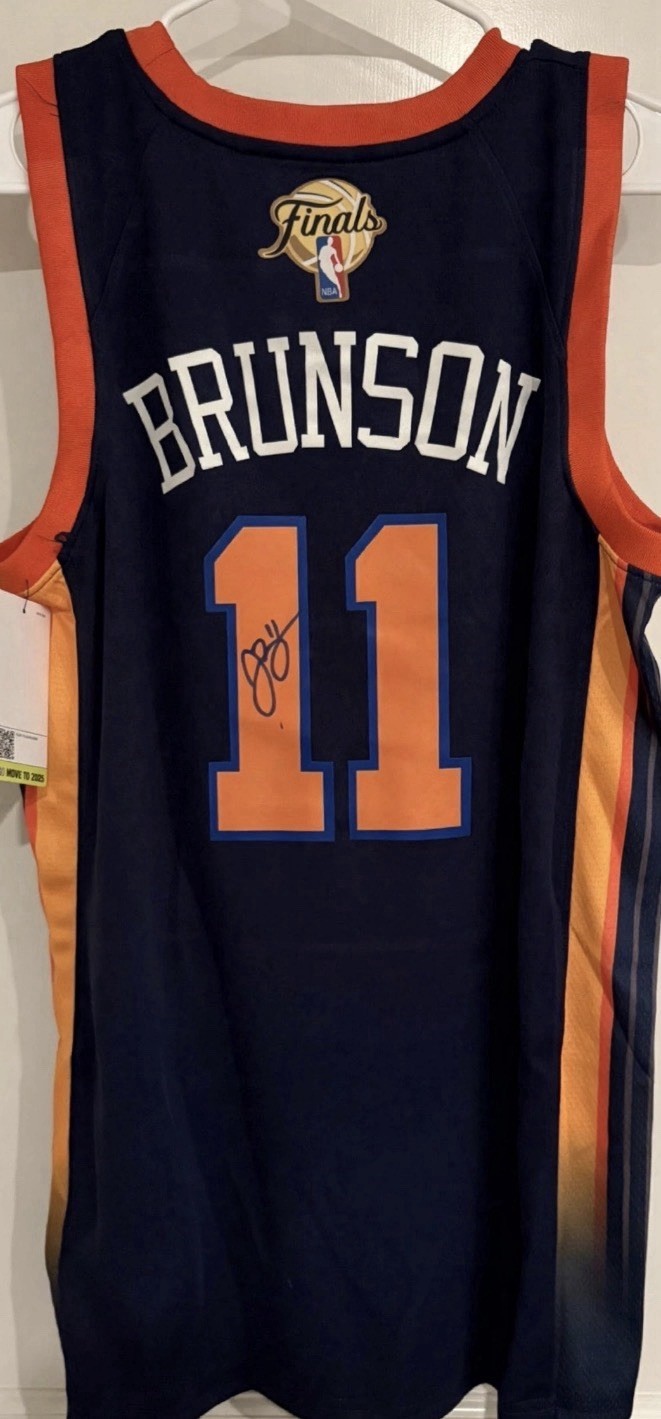 jalen brunson autographed Jersey Size Large jalen brunson autographed Jersey Size Large
