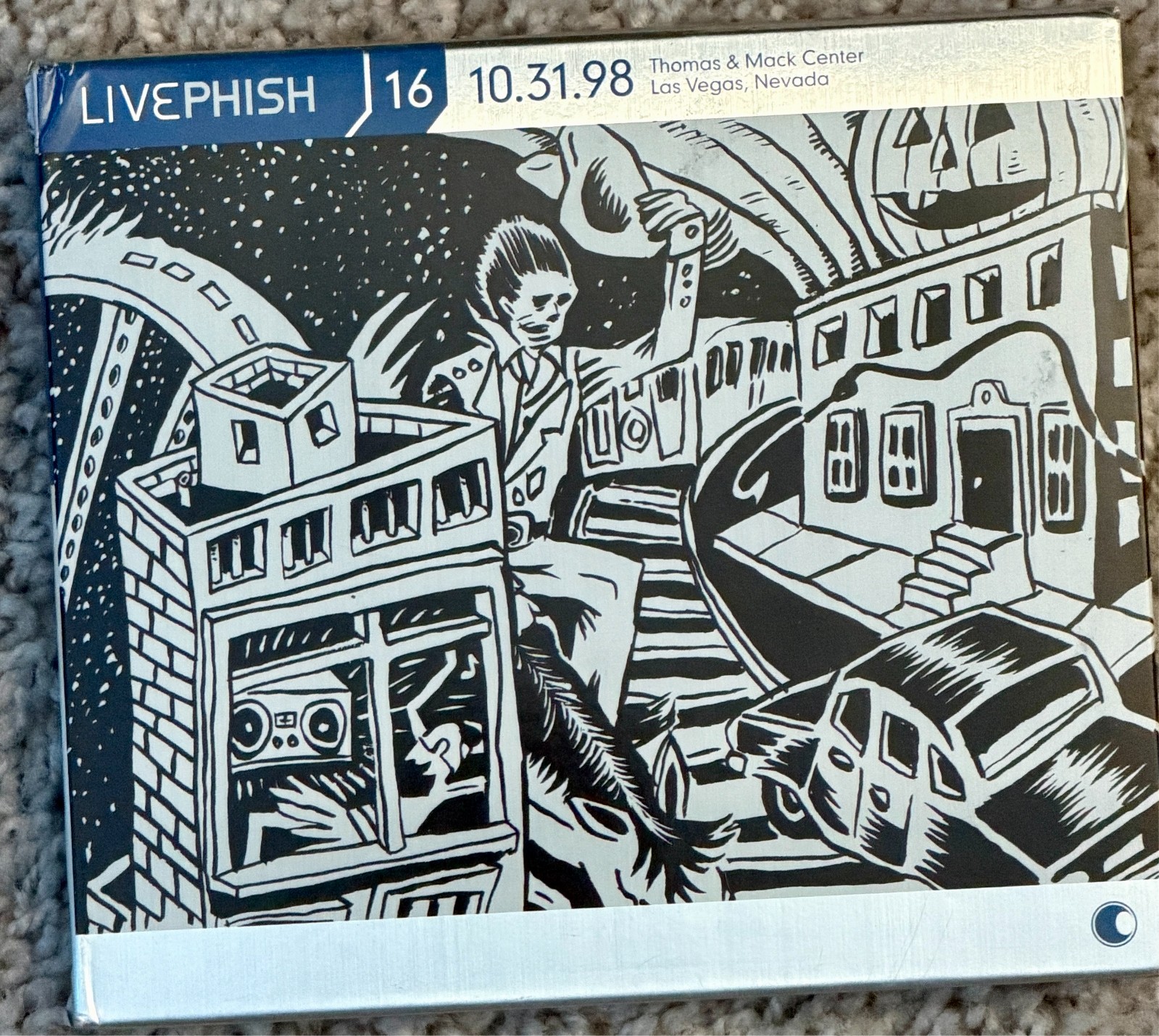 *READ* PHISH: LIVEPHISH 16, 10.31.98, Las Vegas, Nevada, 4 CD’s *READ* AS-IS *READ* PHISH: LIVEPHISH 16, 10.31.98, Las Vegas, Nevada, 4 CD’s *READ* AS-IS