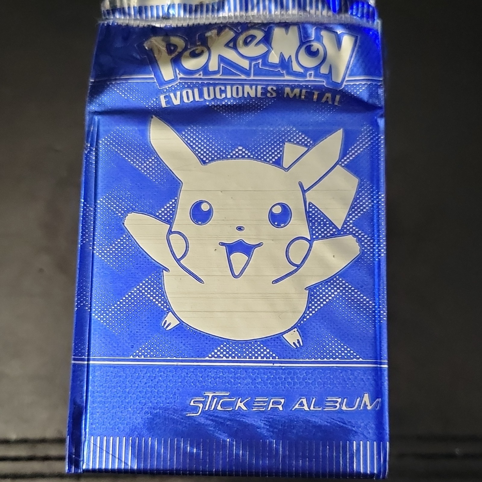 PRISMA Pokémon Evoluciones Metal Sticker Album 1 Pack, Spanish, Pikachu 2022 PRISMA Pokémon Evoluciones Metal Sticker Album 1 Pack, Spanish, Pikachu 2022