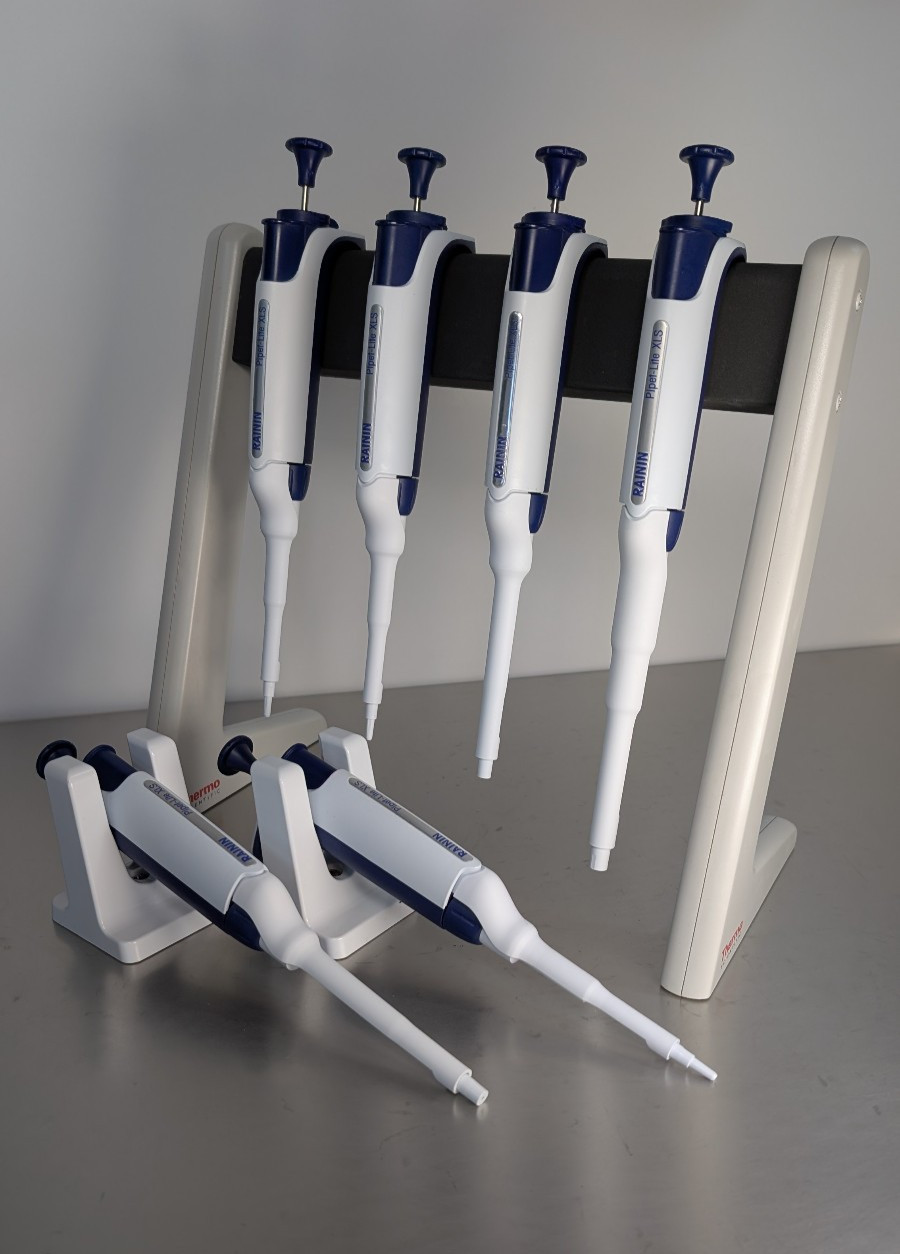 Rainin XLS LTS pipettes L2 L10 L20 L100 L200 L1000 & holders with Warranty Rainin XLS LTS pipettes L2 L10 L20 L100 L200 L1000 & holders with Warranty