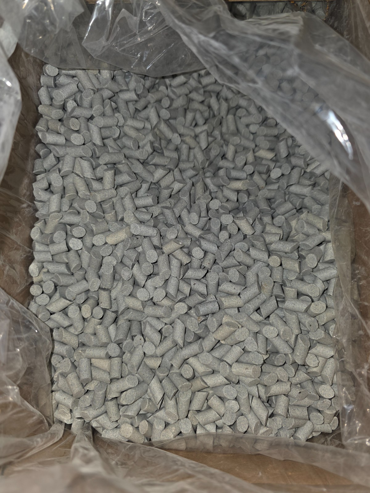 20lbs Washington Mills Ceramic Tumbling Media 3/4 20lbs Washington Mills Ceramic Tumbling Media 3/4