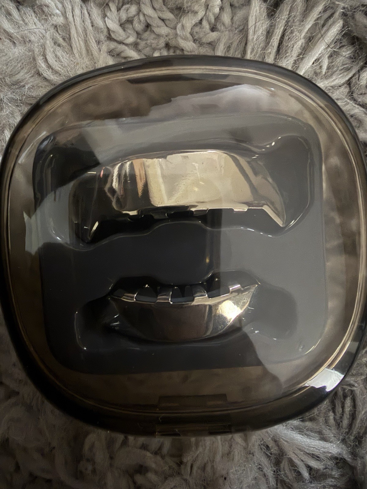 KANYE WEST - YEEZY YZY GRILLZ GR-01 (BRAND NEW IN BOX) KANYE WEST - YEEZY YZY GRILLZ GR-01 (BRAND NEW IN BOX)