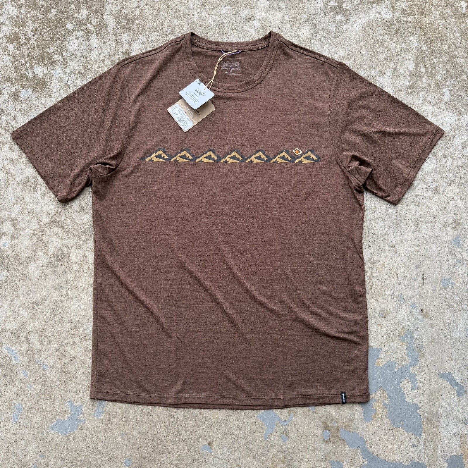 Patagonia Shirt Mens M Brown Trail Running Capilene Cool Daily New With Tags Patagonia Shirt Mens M Brown Trail Running Capilene Cool Daily New With Tags