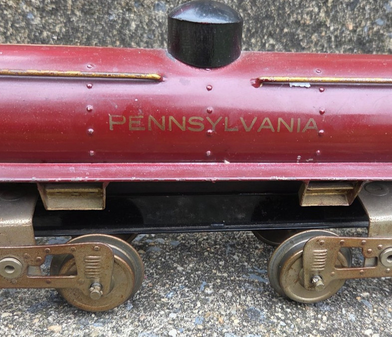 VINTAGE LIONEL PREWAR STANDARD GAUGE PENNSYLVANIA #15 TANKER TANK TRAIN CAR VINTAGE LIONEL PREWAR STANDARD GAUGE PENNSYLVANIA #15 TANKER TANK TRAIN CAR