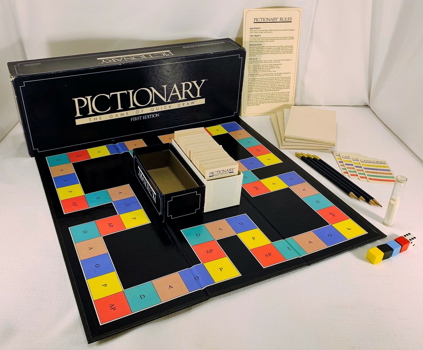 1985 Pictionary 1st Edition Charades Game Complete in Very Good Cond 