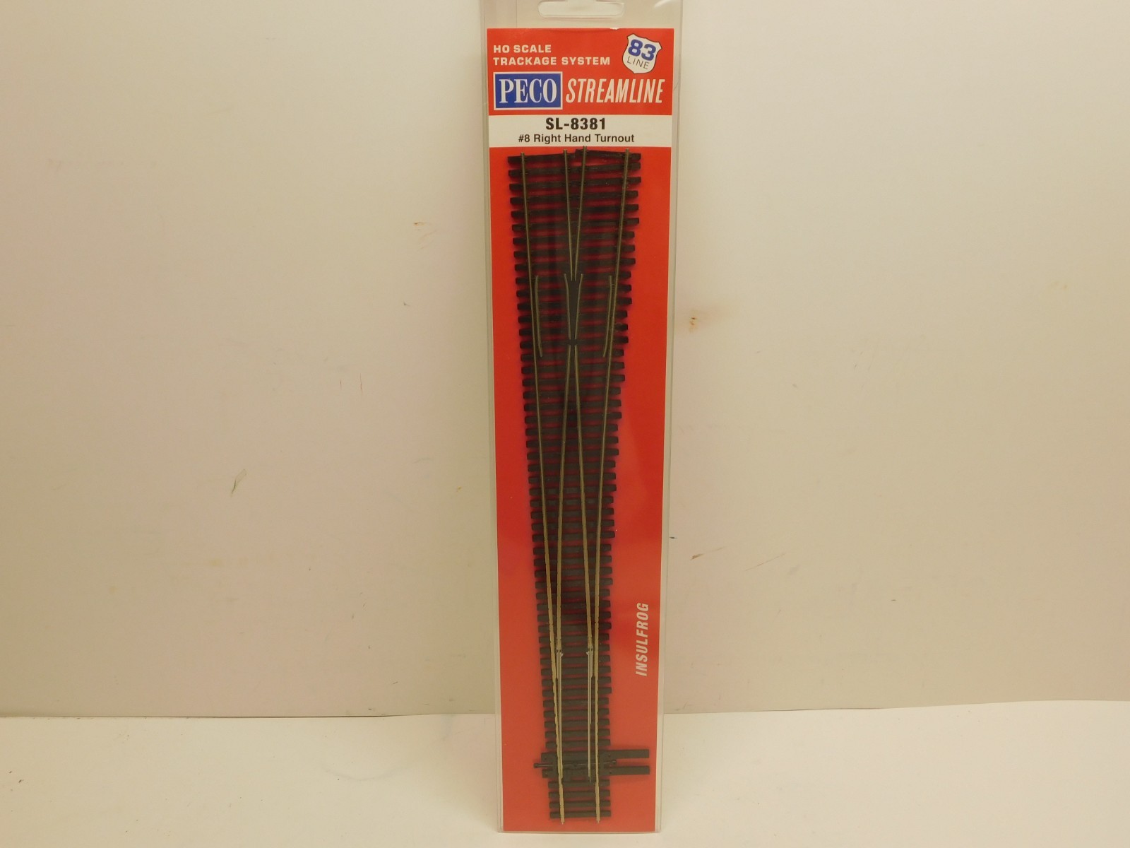 Peco HO Scale SL-8381 Code-83 #8 Right-Hand Turnout Insulfrog - New in Package