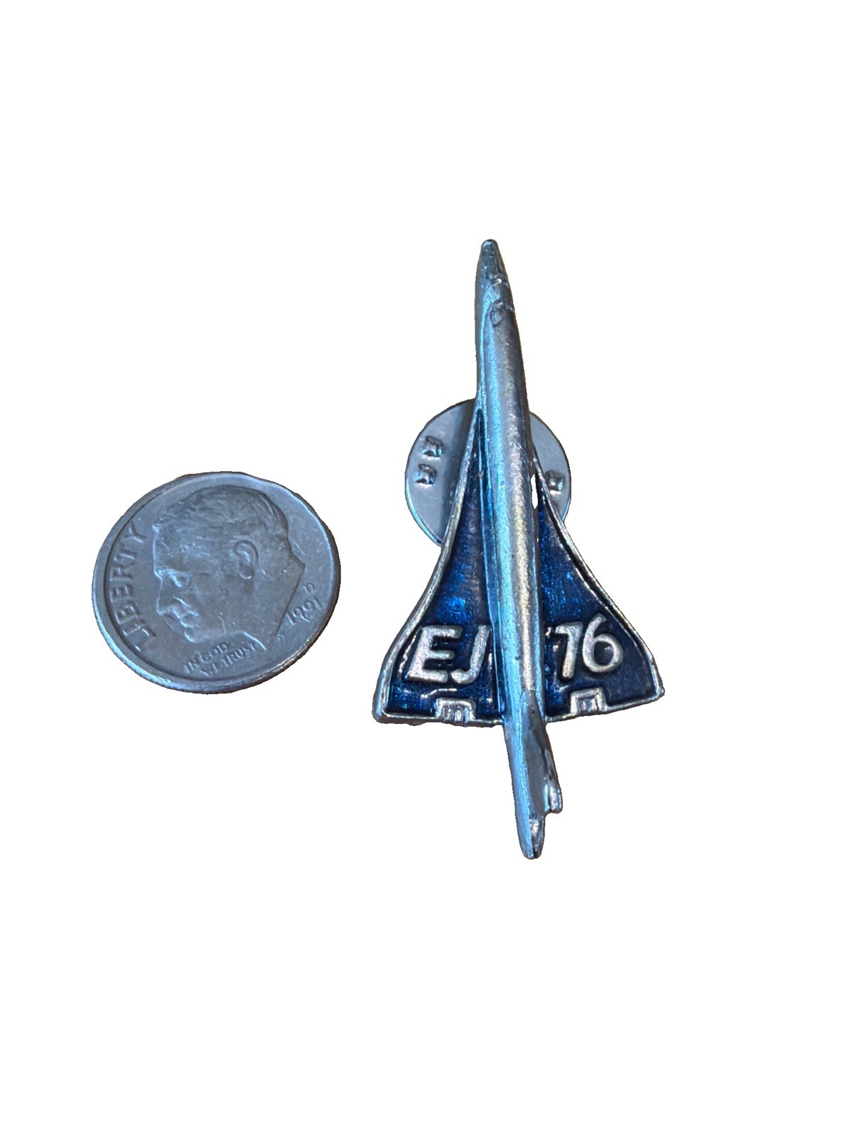 Rare 1976 Elton John Tour Pin Concorde Rare 1976 Elton John Tour Pin Concorde
