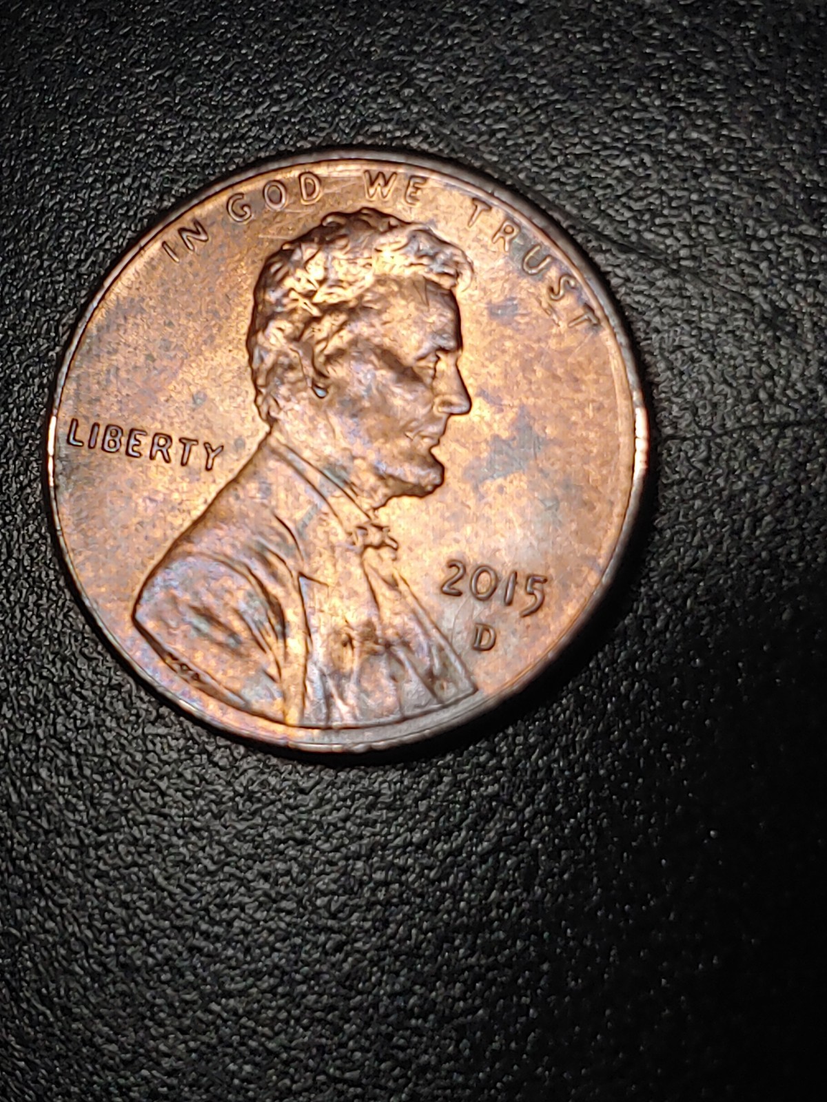 2015 D Lincoln Shield Penny Uncirculated (BU) Mint Set Good Condition Original. 2015 D Lincoln Shield Penny Uncirculated (BU) Mint Set Good Condition Original.