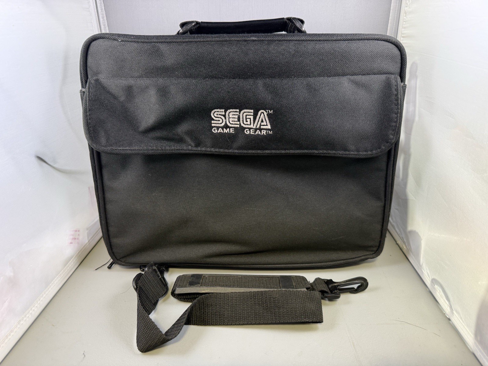 Official VINTAGE Black Sega Game Gear Carrying Case Travel Bag w/ STRAP Official VINTAGE Black Sega Game Gear Carrying Case Travel Bag w/ STRAP