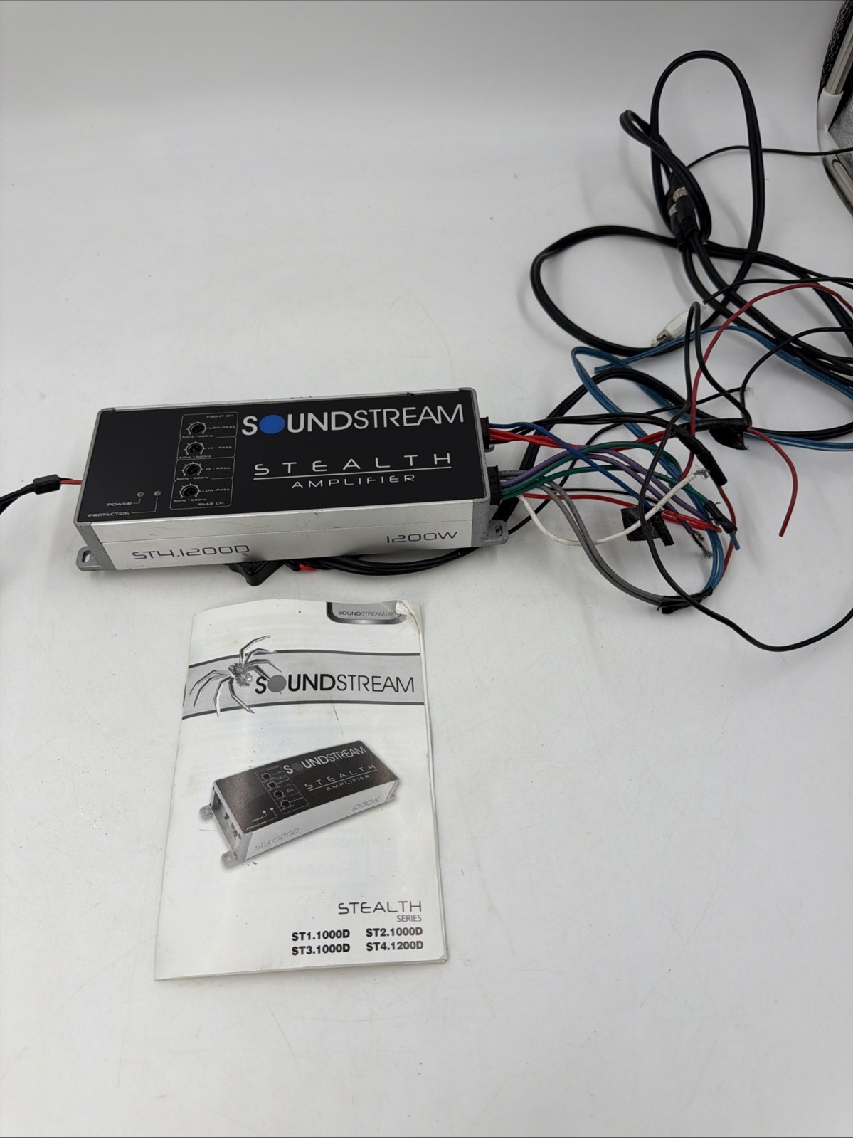 Soundstream Stealth Amplifier ST4.1000D 