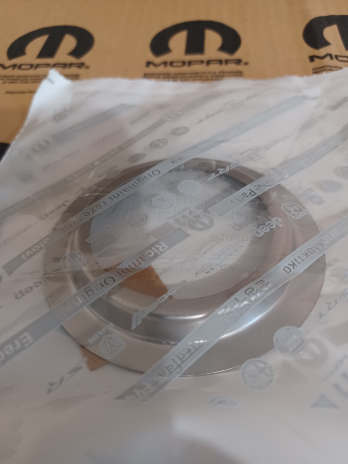 2007 - 2011 Genuine Mopar Drive Pinion Baffle 68004076AA OEM New
