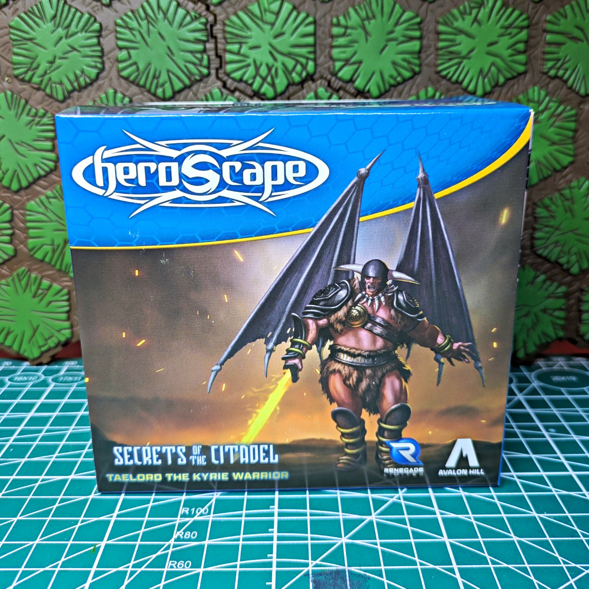 HeroScape Taelord the Kyrie Warrior (Sealed NIB) HeroScape Taelord the Kyrie Warrior (Sealed NIB)