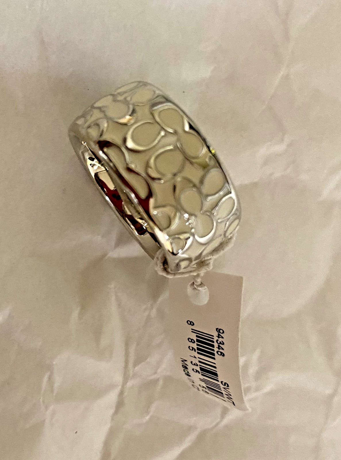 NWT Coach Miranda Enamel Ring - White Sliver / Size 6 / 94346 - 100% Authentic NWT Coach Miranda Enamel Ring - White Sliver / Size 6 / 94346 - 100% Authentic