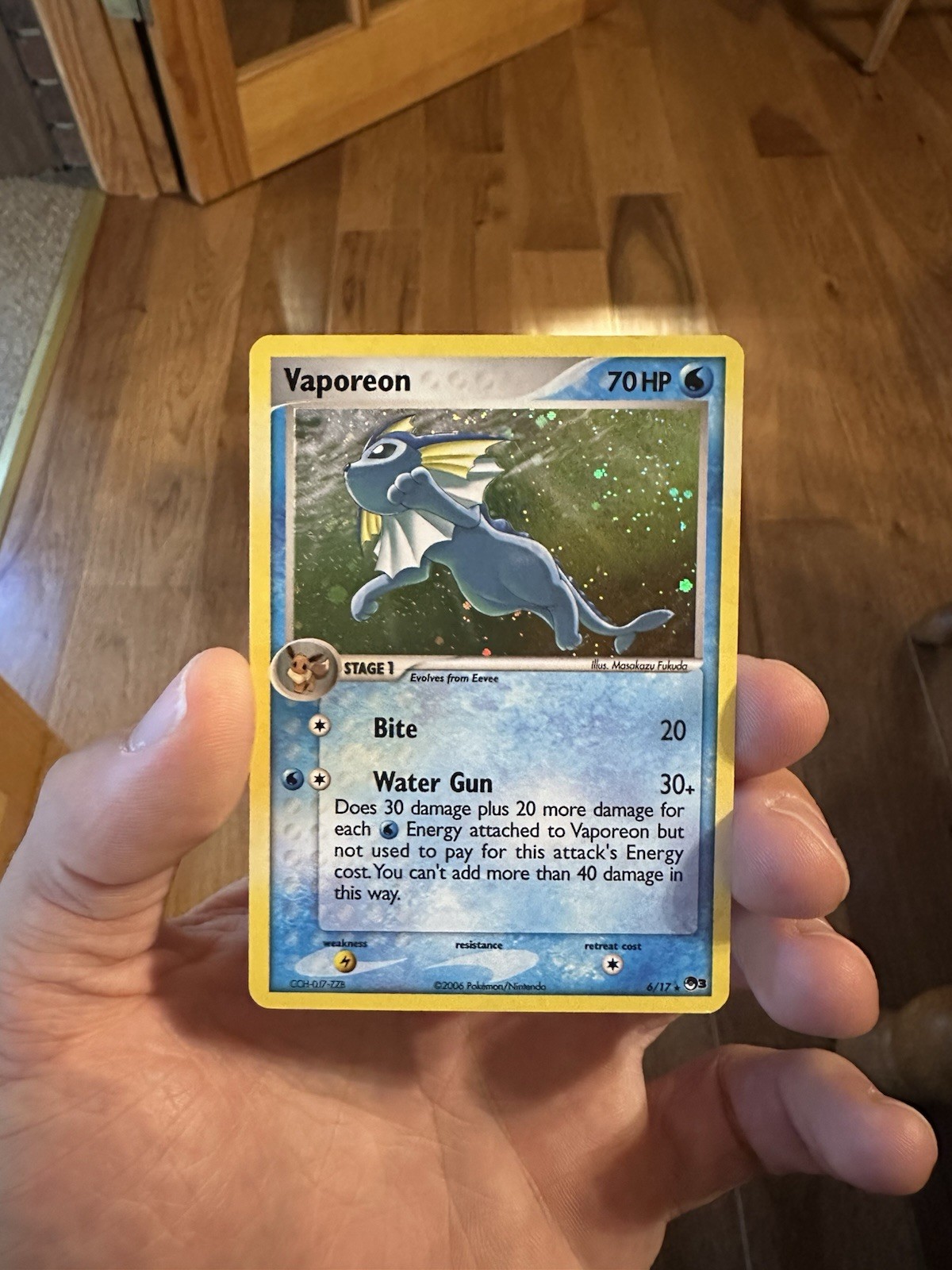 Pokémon TCG Vaporeon 6/17 Holo Pokemon - LP Pokémon TCG Vaporeon 6/17 Holo Pokemon - LP