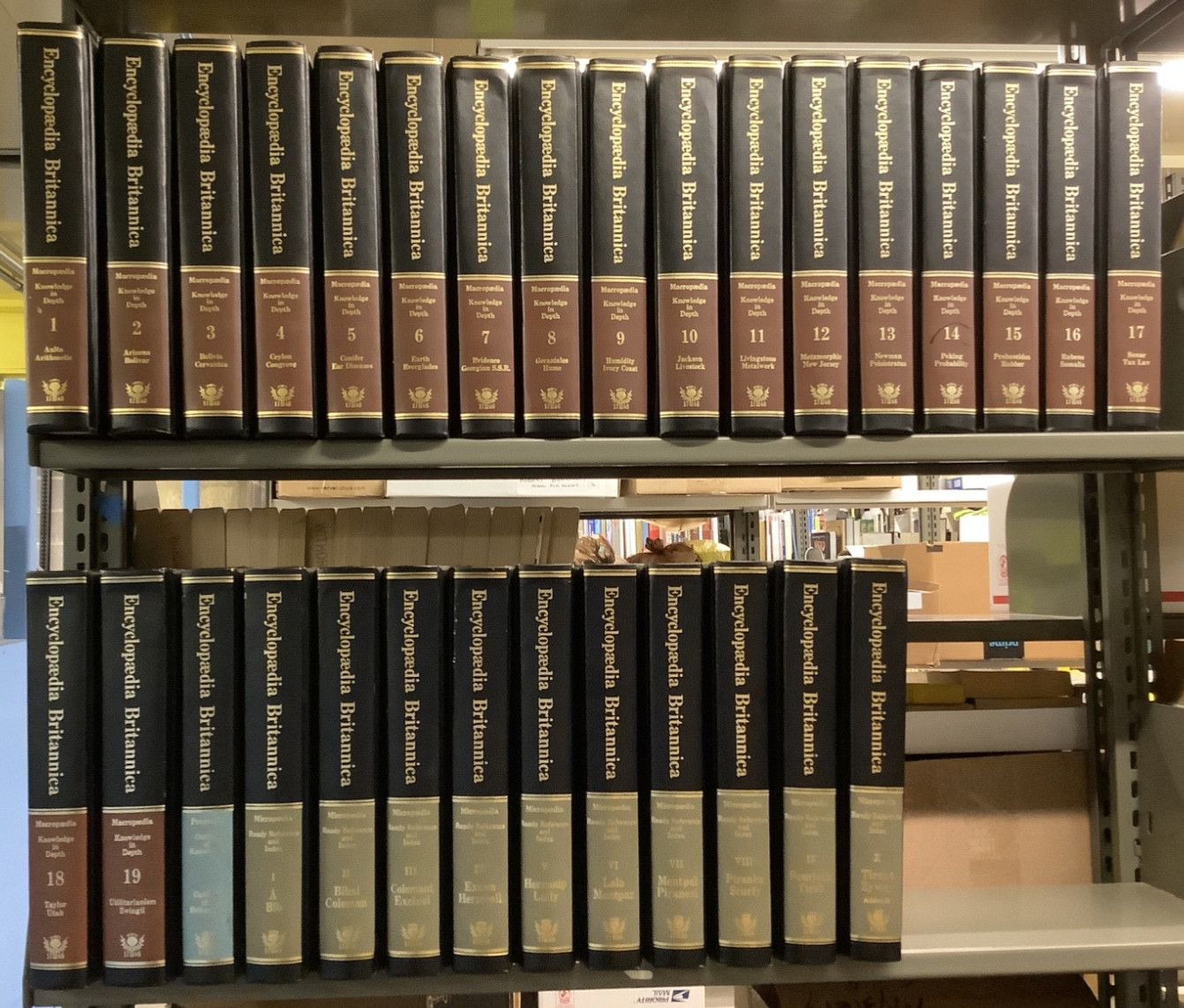Encyclopaedia Britannica 15th Edition Complete 30 Volumes 1977 Macro & Micro Encyclopaedia Britannica 15th Edition Complete 30 Volumes 1977 Macro & Micro
