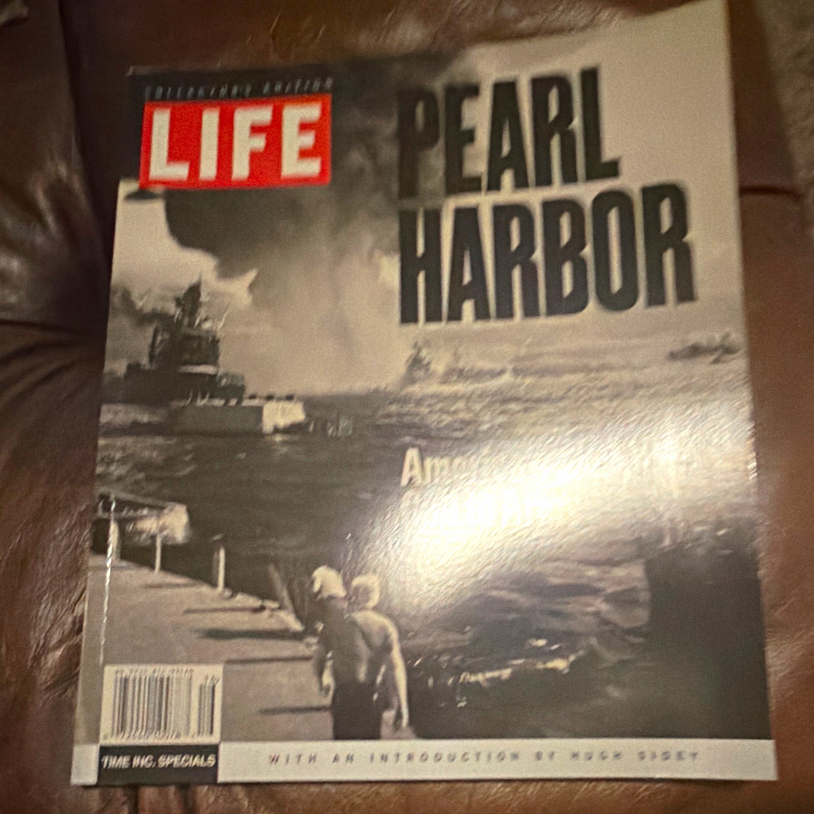 LIFE Magazine Dec 1941 Pearl Harbor Call to Arms Special Edition Illustrated LIFE Magazine Dec 1941 Pearl Harbor Call to Arms Special Edition Illustrated